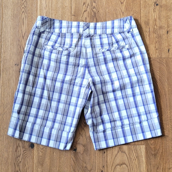 CLEARANCE Preppy Plaid Shorts - Picture 2 of 2